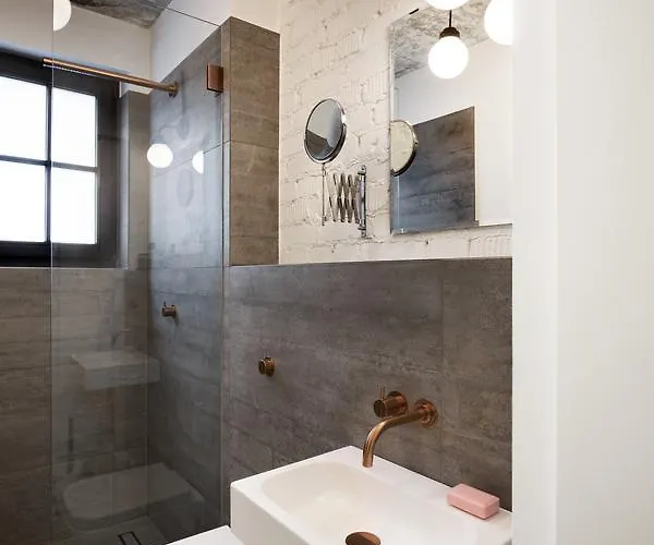 Square 8 * Düsseldorf